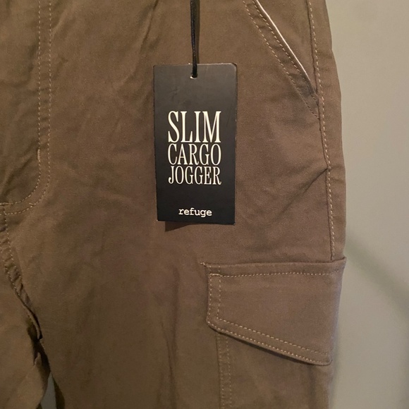 Slim Cargo Pants - Picture 3 of 4
